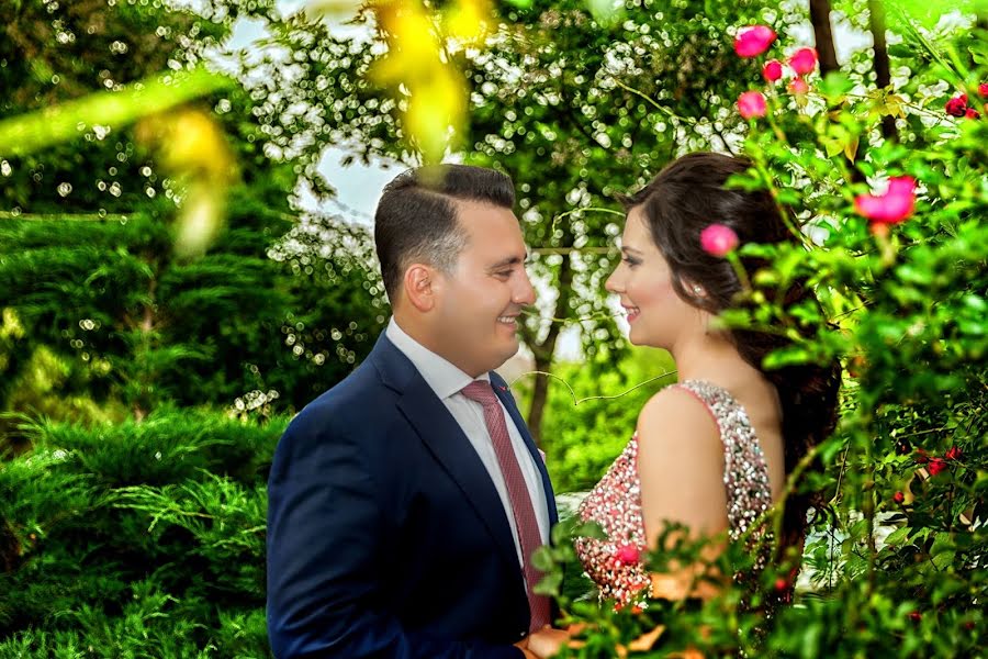 Fotógrafo de casamento Efe Türkay (efe3915). Foto de 12 de julho 2020