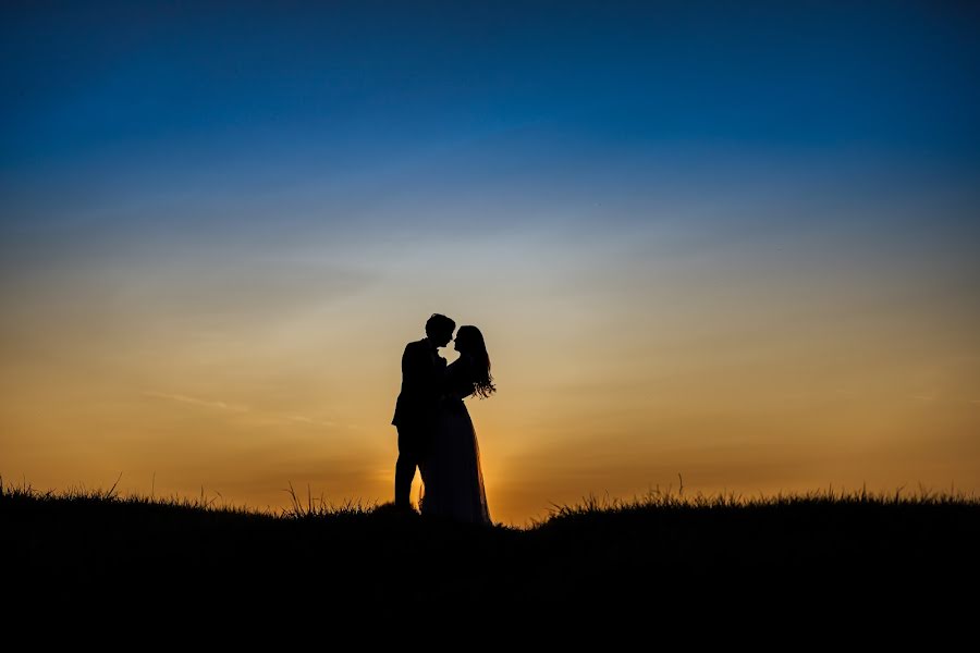 Photographe de mariage Pawel Andrzejewski (loveneeds). Photo du 11 novembre 2020