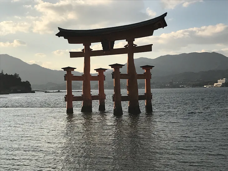 「気づけよ」のメインビジュアル