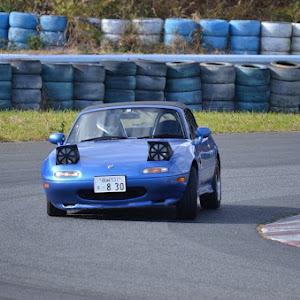 ロードスター NA8C