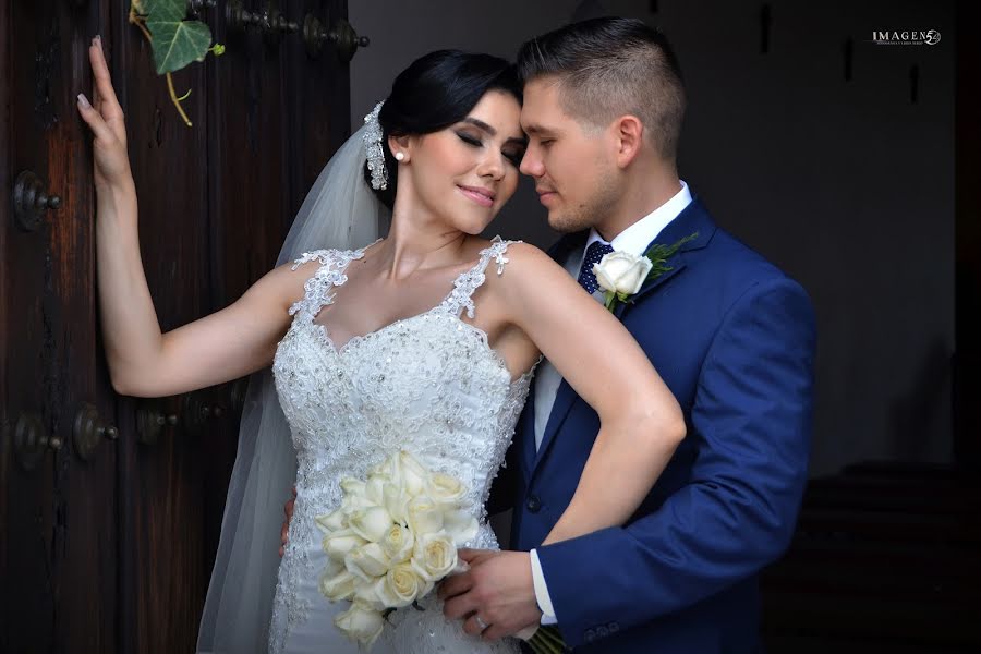 Fotógrafo de bodas Adrian Dario (imagen54). Foto del 21 de septiembre 2019