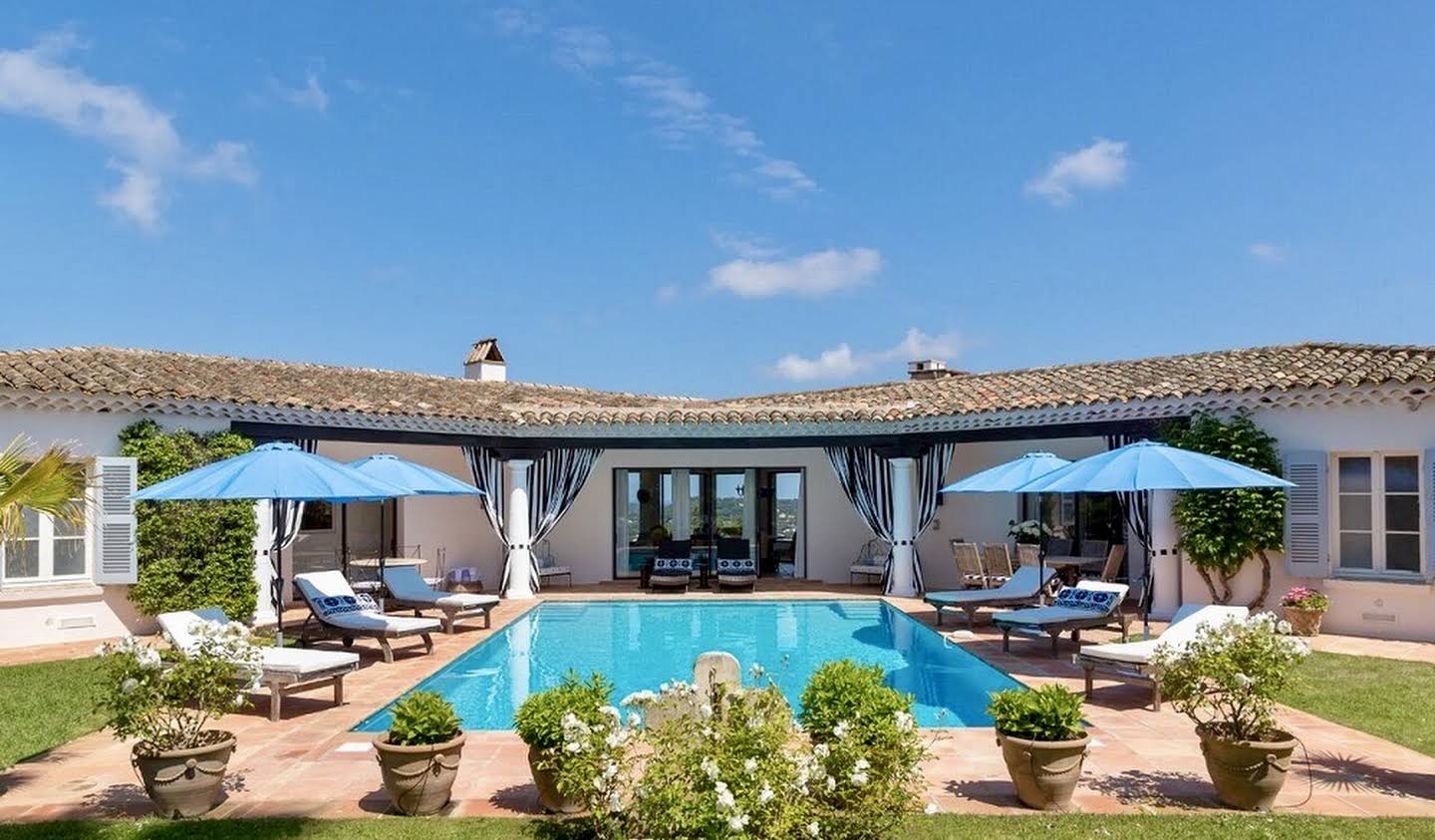 Villa avec piscine en bord de mer Saint-Tropez
