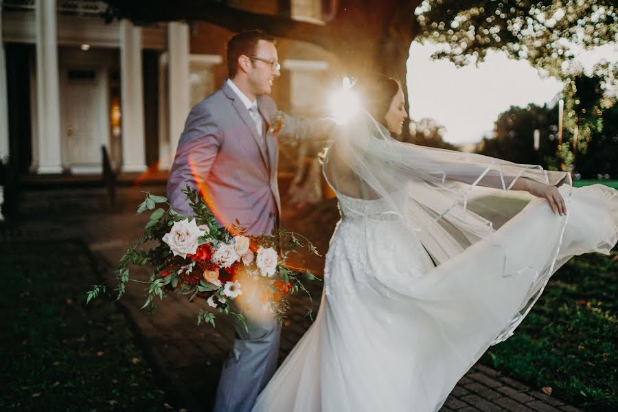 Wedding photographer Glenai Gilbert (glenaigilbert). Photo of 8 September 2019