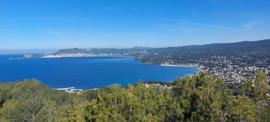 Vente locaux professionnels  110 m² à La Ciotat (13600), 420 000 €