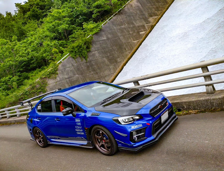 WRX STIの船🚢とコラボ・橋🌉とコラボ・洗車&コーティング・ダムとコラボに関するカスタム事例の投稿画像2枚目
