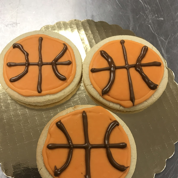 Basketball sugar cookies