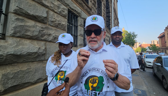 Carl Niehaus is taking part in the national shutdown and warned President Cyril Ramaphosa that chaos would erupt if law enforcement officials acted against protesters.