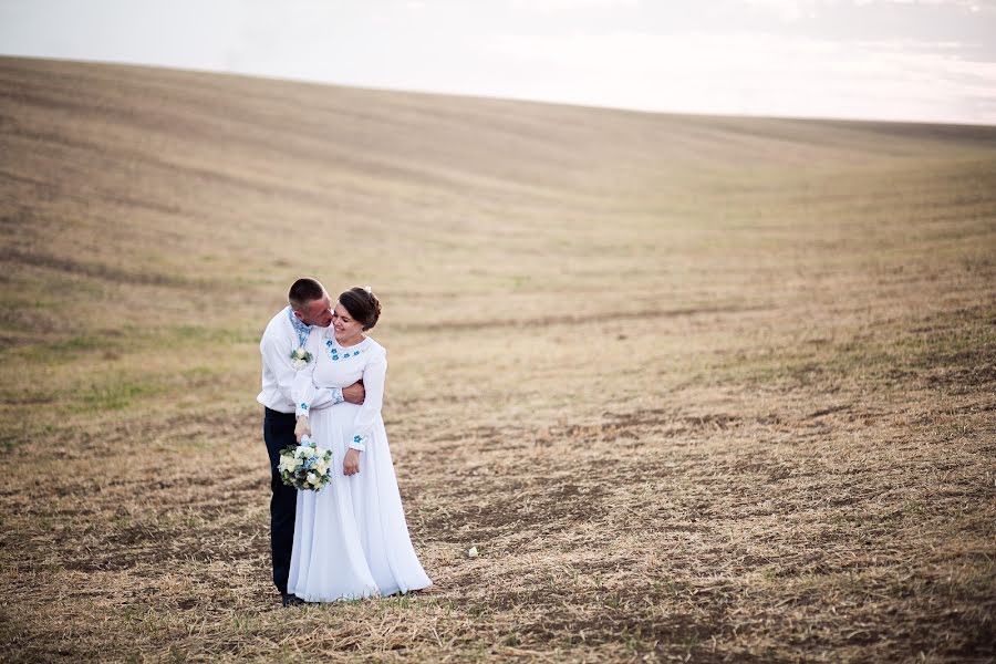 Fotógrafo de bodas Aleksandr Lesnichiy (lisnichiy). Foto del 30 de agosto 2017