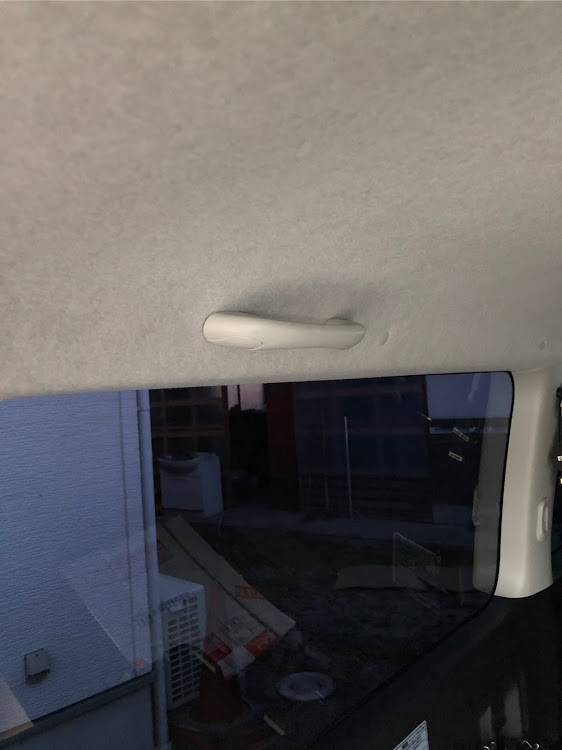 ハイエースバンのIPF・Ui vehicleに関するカスタム事例の投稿画像3枚目