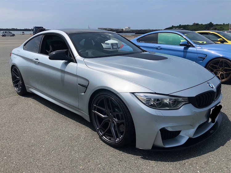 M4 クーペの福田漁港でミーティング開催・第1日曜日恒例のミーティング・大人の休日・参加された皆様ご紹介・素晴らしい車とオーナーさんに関するカスタム事例の投稿画像7枚目