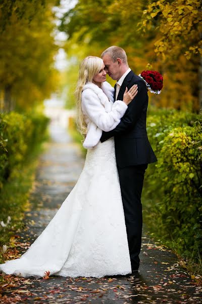 Jurufoto perkahwinan Gosha Nuraliev (lider). Foto pada 20 September 2014