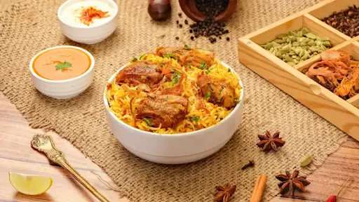 Chicken Dum Biryani (Boneless)