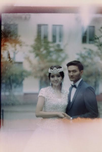 Fotógrafo de bodas Gaukhar Ibraimova (papapia). Foto del 14 de noviembre 2016