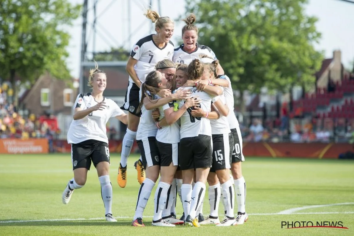 Oostenrijk verrast Zwitserland in spannende derby