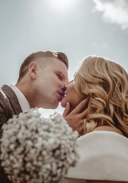 Fotografo di matrimoni Janina Brastovickytė (jone). Foto del 10 aprile 2020