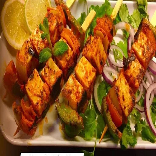 Paneer Tikka Shaslik (8 Pieces)