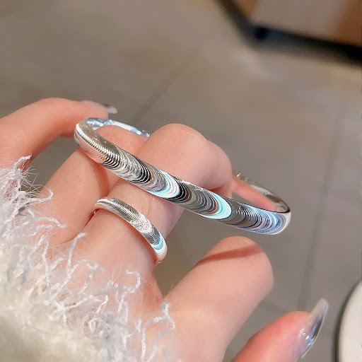 Title 2, Brushed Shiny Cat Eye Bracelet Female Solid Fas...