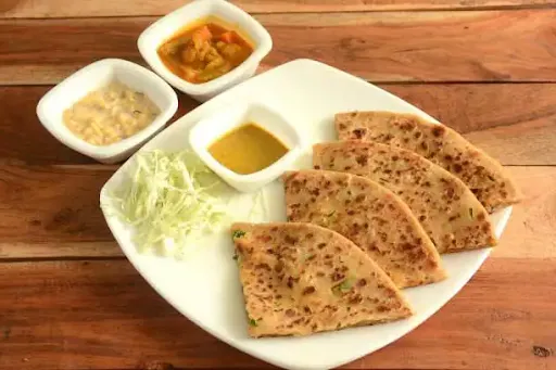 2 Aloo Pyaaz Paratha