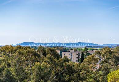 Apartment with terrace 14