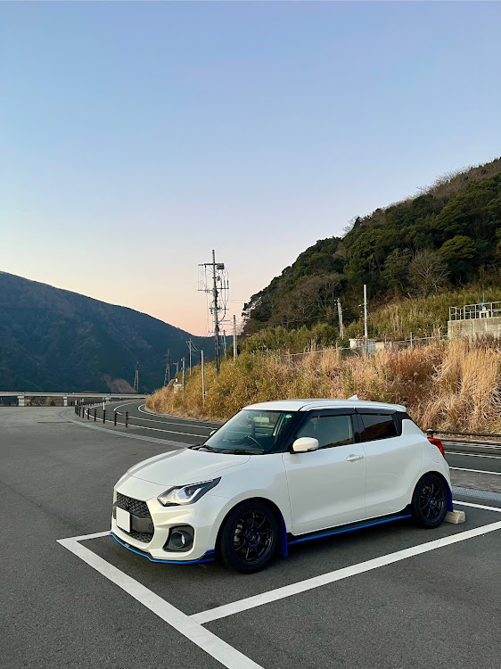 スイフトスポーツの1日でも早い平穏と復興が訪れますように。・いつもイイネありがとうございます！・みちめぐ・下道レーシング・大分県、熊本県に関するカスタム事例の投稿画像6枚目