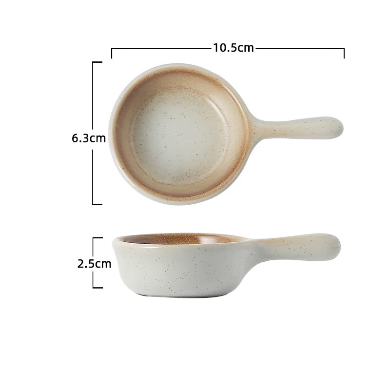 Petit plat en céramique japonais pour saveurs, usage domestique, sauce soja, vinaigre, idéal pour les condiments et dégustations.