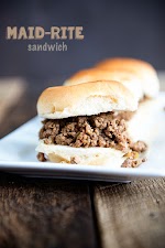 Maid-Rite Sandwiches Recipe was pinched from <a href="http://dineanddish.net/2016/12/maid-rite-sandwiches/" target="_blank">dineanddish.net.</a>