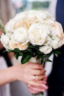 Fotógrafo de casamento Yuliya Klensheva (julsk). Foto de 23 de setembro 2020