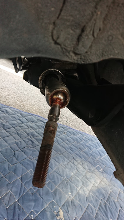スプリンタートレノのAE86・スプリンタートレノ・車両整備・足回り交換に関するカスタム事例の投稿画像4枚目
