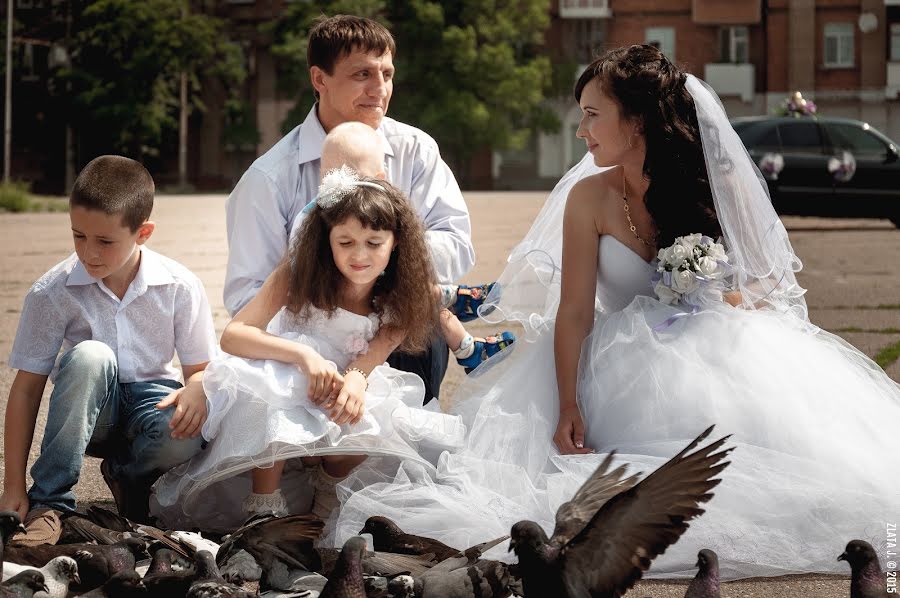 Fotografo di matrimoni Yuliia Zlata (juliezlt). Foto del 10 luglio 2015