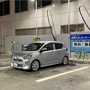 ミライース LA350S