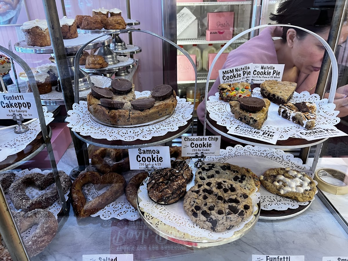 Gluten-Free at Posh Pop Bakeshop