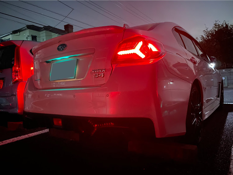 WRX S4のROWEN・3月もよろしくお願いしますに関するカスタム事例の投稿画像1枚目