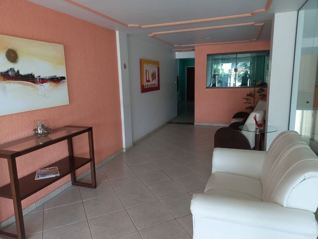 Apartamentos à venda Costazul