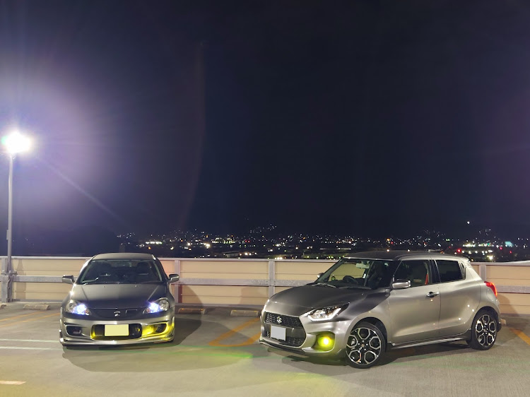 スイフトスポーツのDC5・日本三大夜景・皿倉山ケーブルカー・100万ドルの夜景・兄弟コラボに関するカスタム事例の投稿画像1枚目