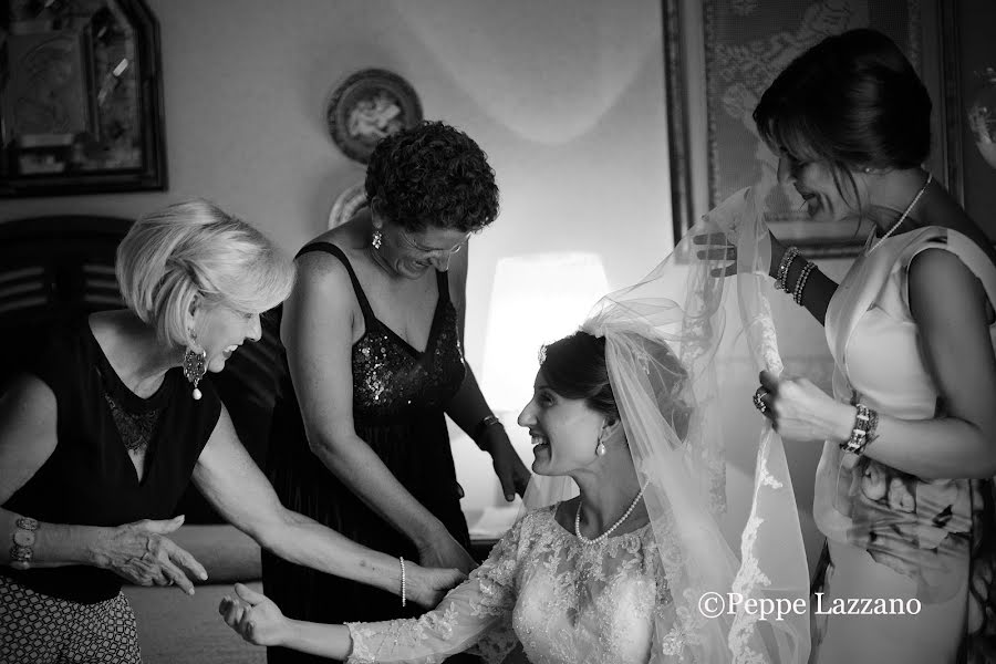 Fotógrafo de casamento Peppe Lazzano (lazzano). Foto de 6 de setembro 2016