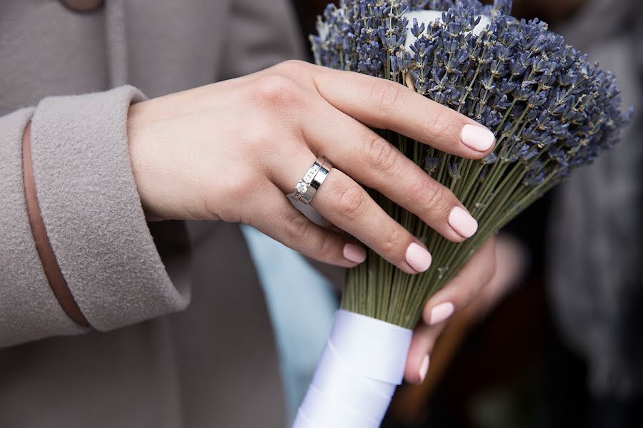 Fotógrafo de casamento Olga Korosteleva (korostelyova). Foto de 31 de janeiro 2017