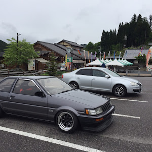 カローラレビン AE86