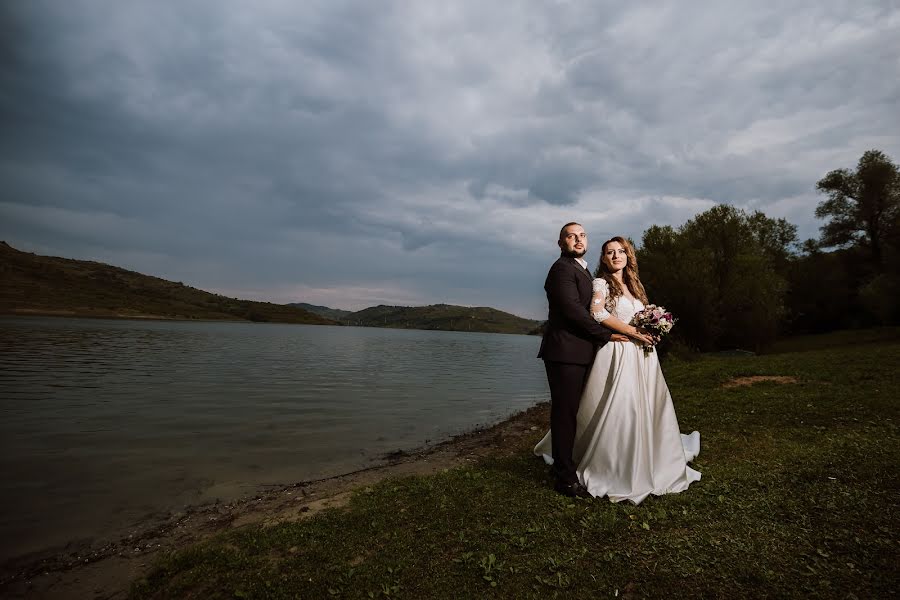 Wedding photographer Bogdan Bucseneanu (blurphotoevents). Photo of 1 October 2018