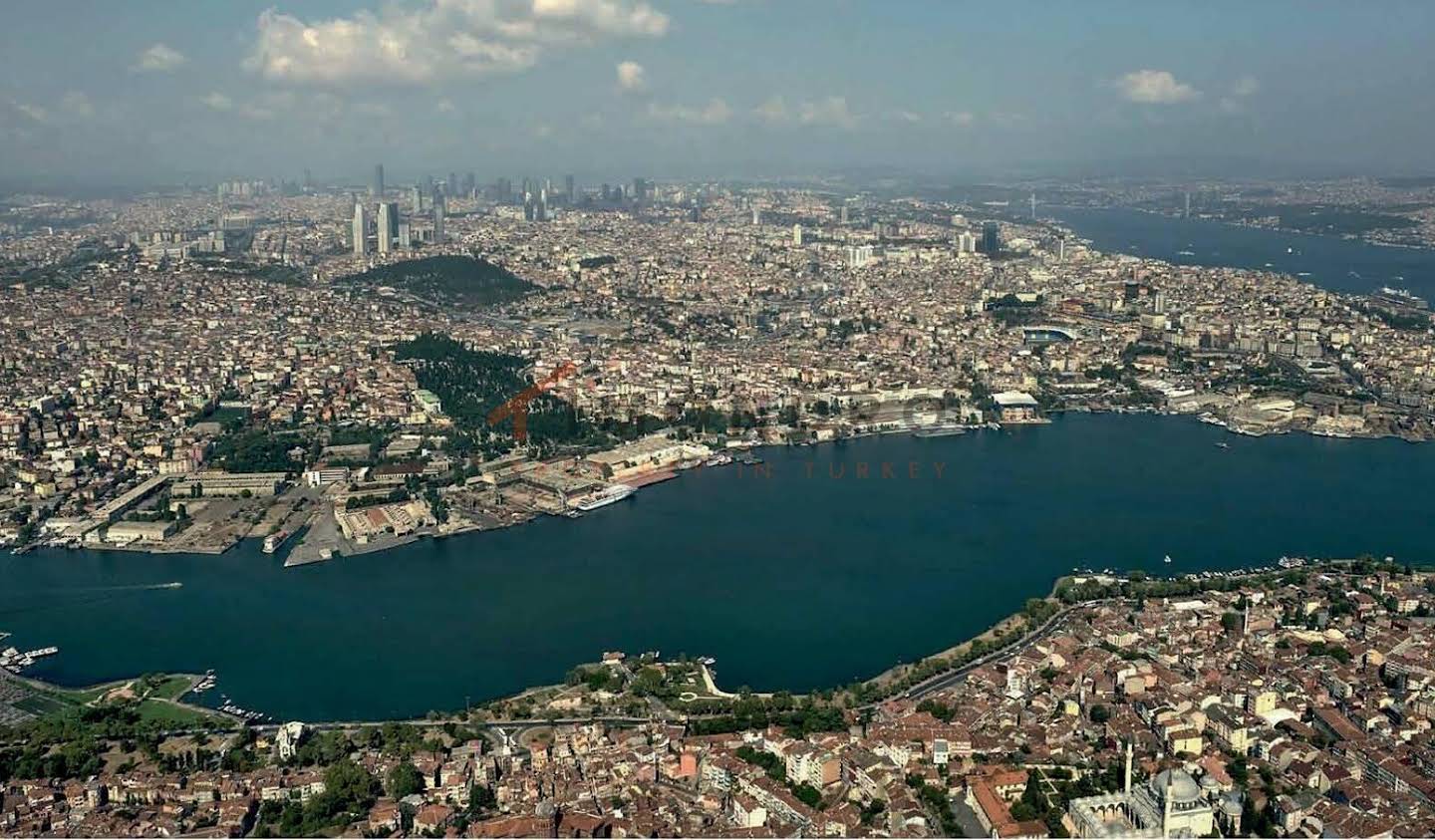 Appartement avec terrasse et piscine Beyoğlu