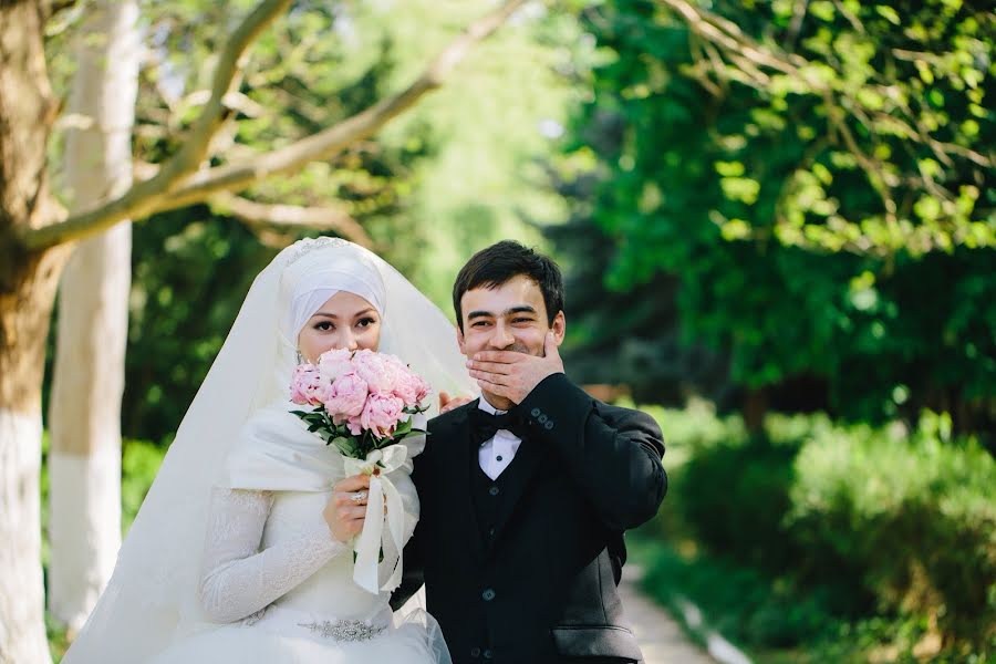 Wedding photographer Shamil Abdurashidov (shomaphoto). Photo of 6 May 2014