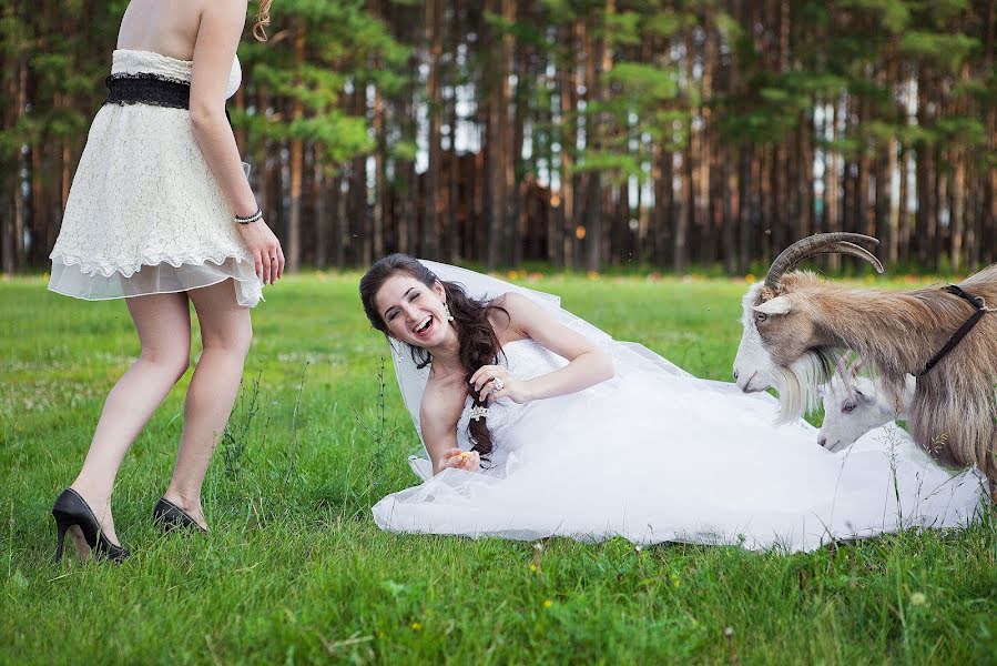 Esküvői fotós Pavel Shadrin (fl0master). Készítés ideje: 2013 június 2.