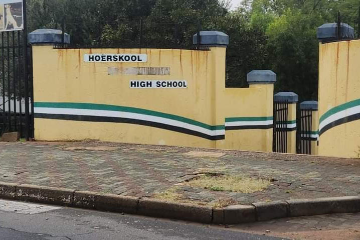 Vryburger High School is slowly deteriorating because of financial constraints.