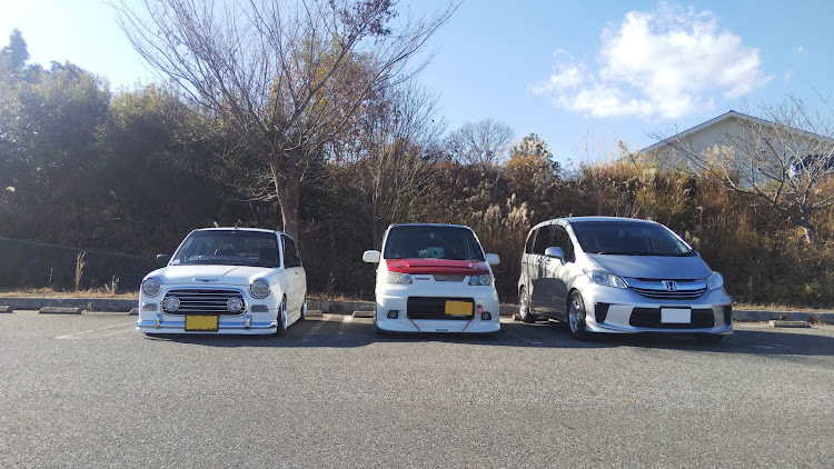 ミラジーノの神石低車高組合・四駆・県北プチMT・横山BODYワークスに関するカスタム事例の投稿画像3枚目