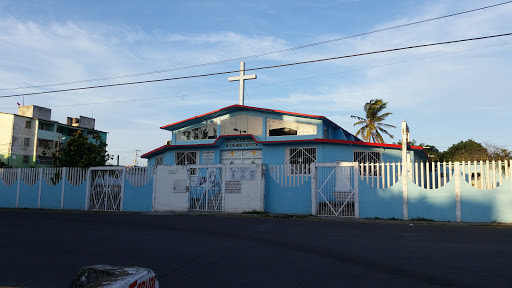 Iglesia De San Andres Apostol