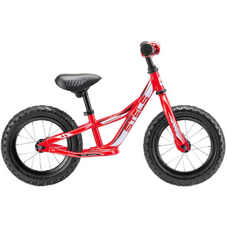 Красный беговел Powerkid 12 8 красный Stels за 3 850 руб.