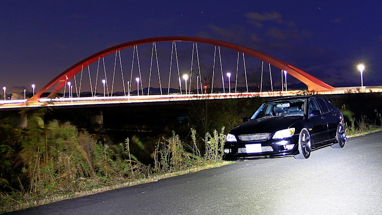 アルテッツァの筑波山、朝日峠駐車場🅿️・アルテッツァオフ会・I LOVE❤あるてっつぁ・紅葉と愛車・綺麗な車好きですか？に関するカスタム事例の投稿画像1枚目