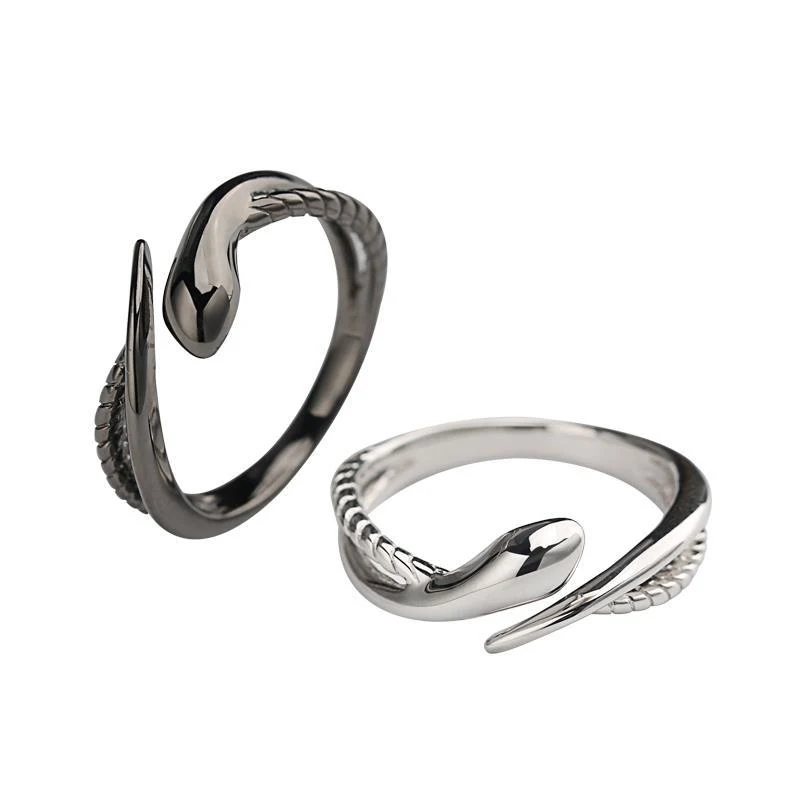 Bague de couple serpent en corde pour hommes et femmes, une paire tendance. Design unique et symbolique, parfait pour les couples.