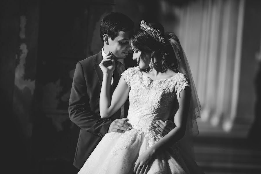 Photographe de mariage Valo Melkonyan (valomelkonyan). Photo du 16 novembre 2017