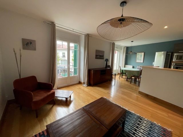 Vente appartement 3 pièces 73.97 m² à Saint-Jean-de-Luz (64500), 714 000 €