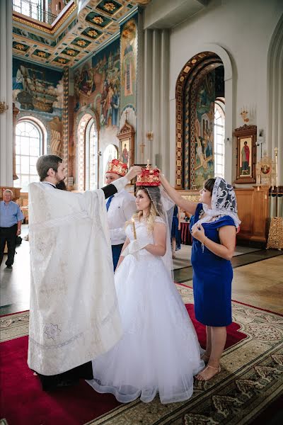 Bryllupsfotograf Olesya Scherbatykh (lesya21). Bilde av 4 februar 2019